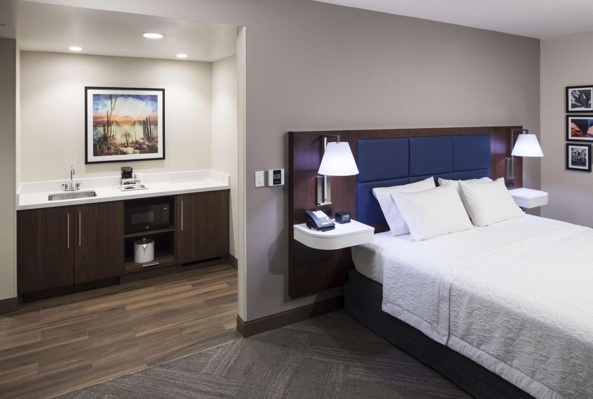 Hampton Inn & Suites Phoenix Downtown Экстерьер фото