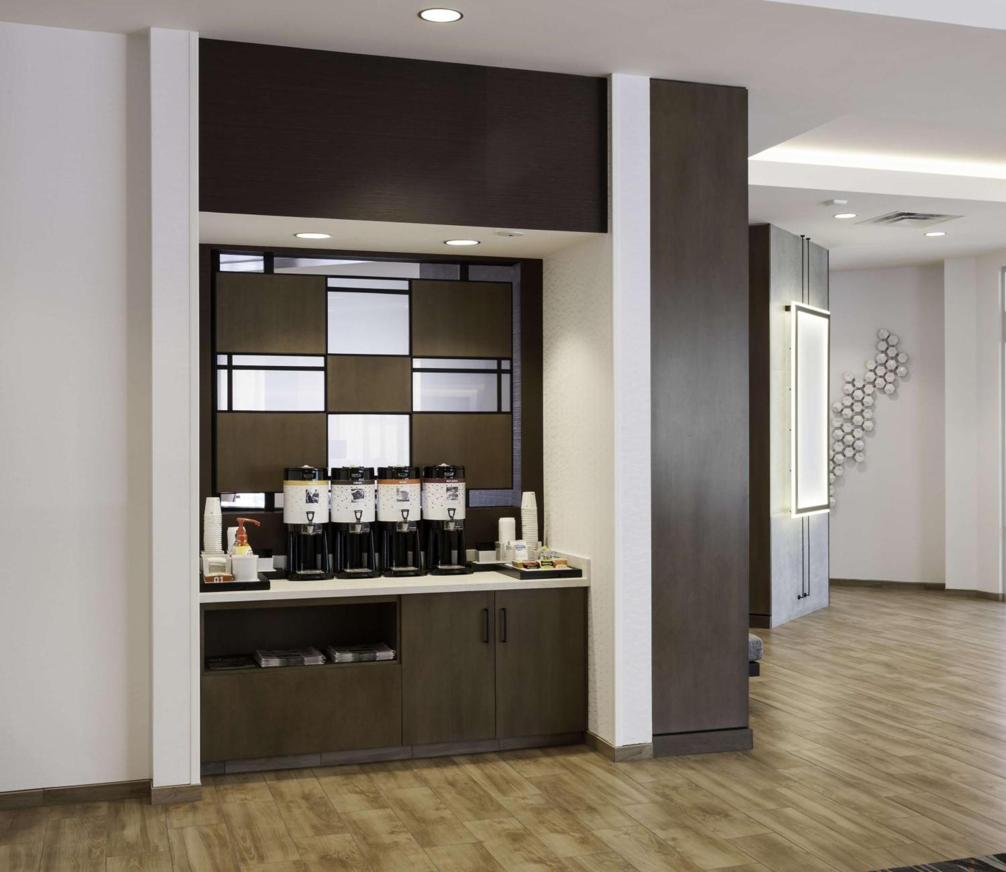 Hampton Inn & Suites Phoenix Downtown Экстерьер фото